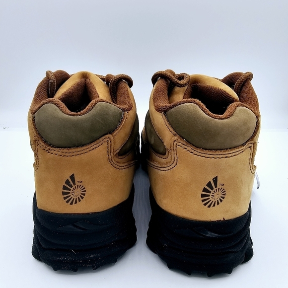 Nautilus Women's Steel Toe Safety Work Shoes NWT 6 Wide - Picture 13 of 16